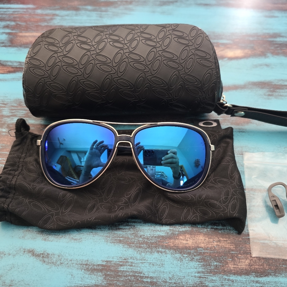 Oakley Split Time Aviators